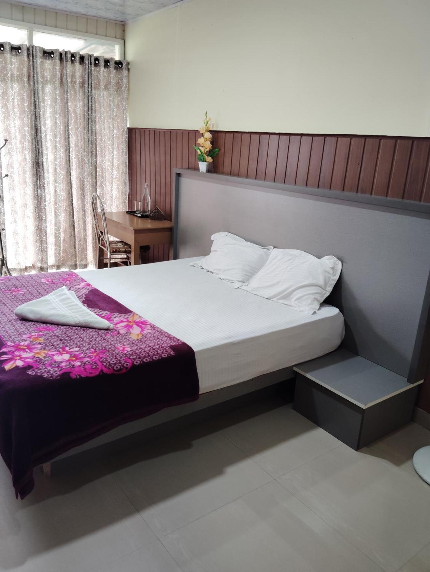 Anaviratty Riya Home Stay Munnar מראה חיצוני תמונה